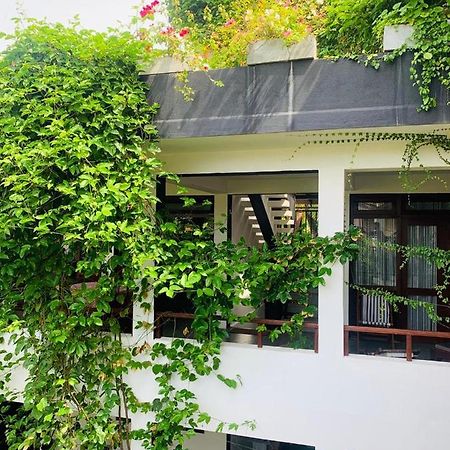 Villa A & A Hikkaduwa Ngoại thất bức ảnh