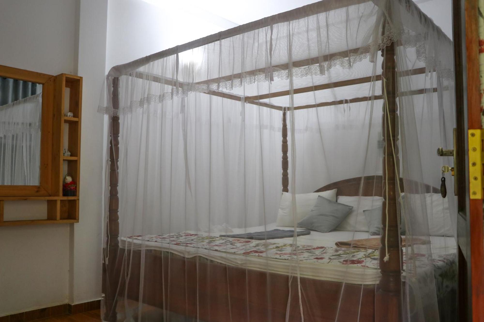Villa A & A Hikkaduwa Ngoại thất bức ảnh